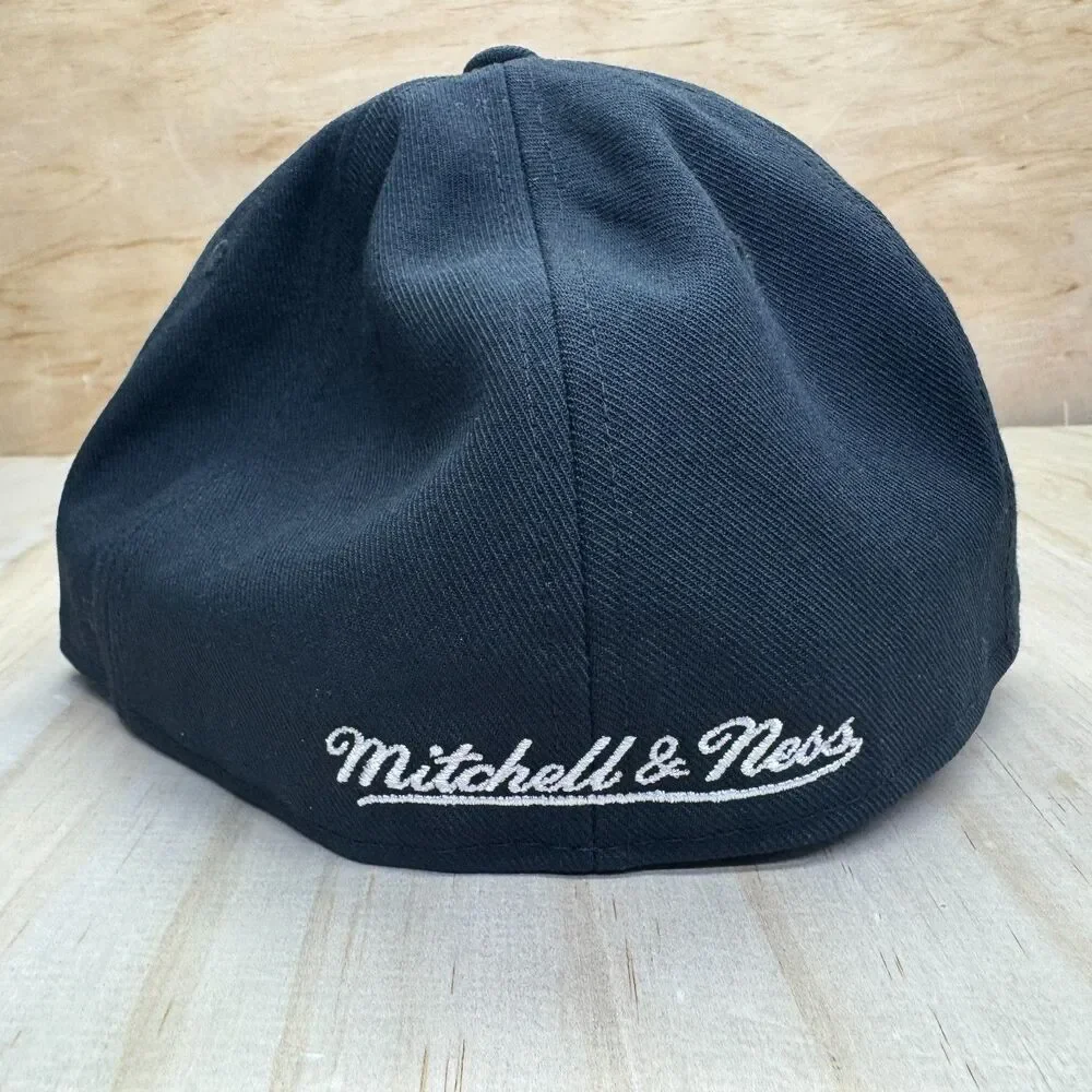 NEW California Golden Seals Mitchell Ness Liberty Fitted Cap Black White 7 1/4